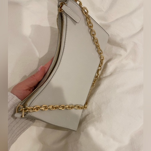 Mango short handle bag with gold chain - Picture 5 of 5